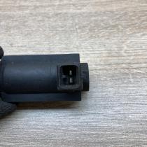 059906627 72190322  Turbo solenoid valve Audi A6 S6 C5 4B