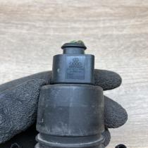 1J0973722   Windscreen/windshield washer pump Volkswagen Sharan
