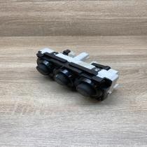 69947013   Climate control unit Peugeot 308
