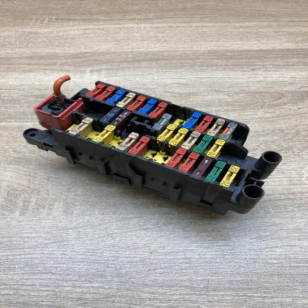 PEugeot 406   Fuse module Peugeot 406