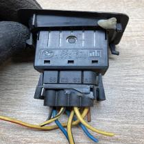 1379048   Other switches/knobs/shifts BMW 5 E34