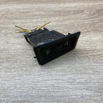 1379048   Other switches/knobs/shifts BMW 5 E34