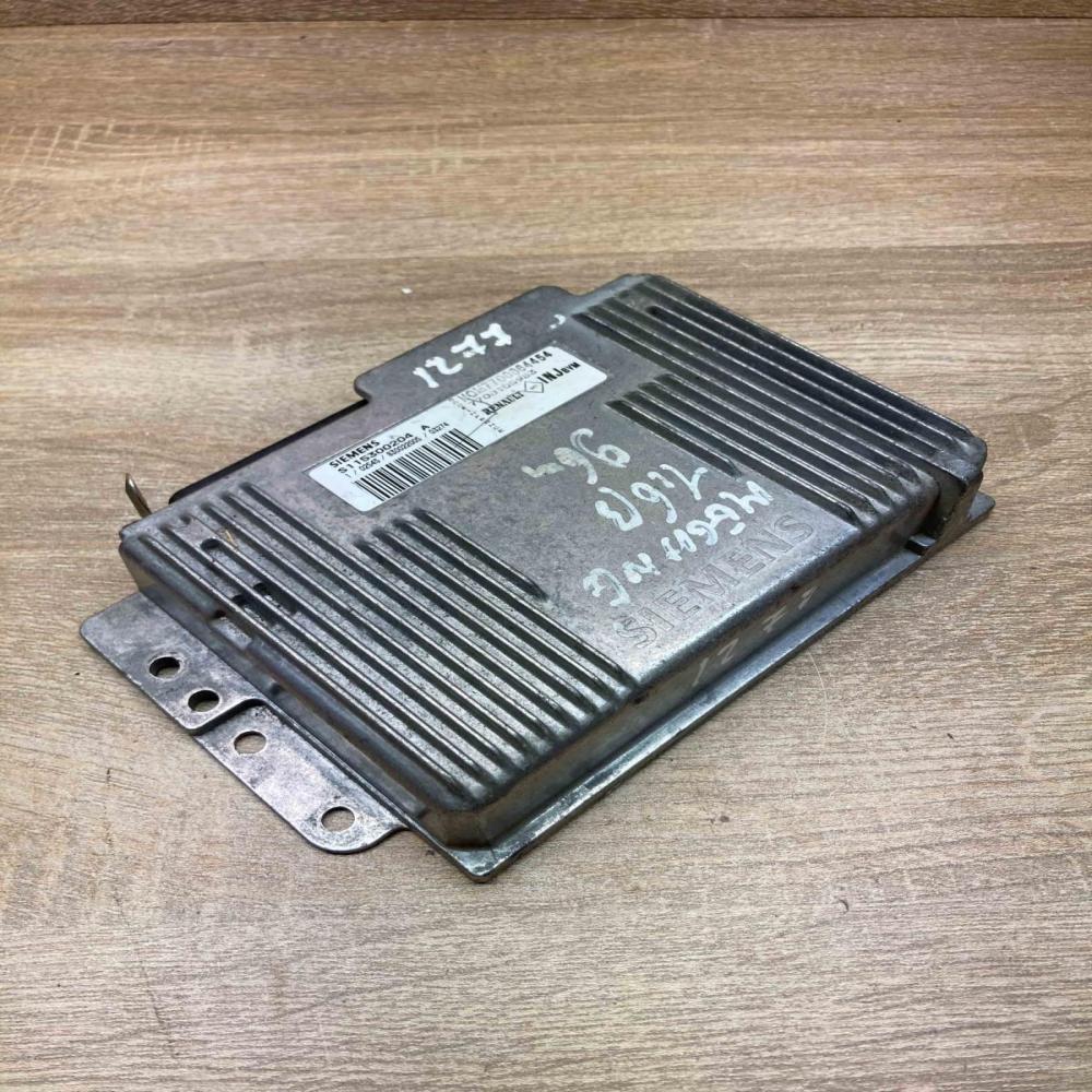 7700864454 7700105983  Engine control unit/module ECU Renault Megane I