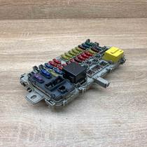YQE102720   Fuse module Rover 414 - 416 - 420