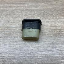 98AG 14529 VB 03162701  Electric window control switch Ford Focus