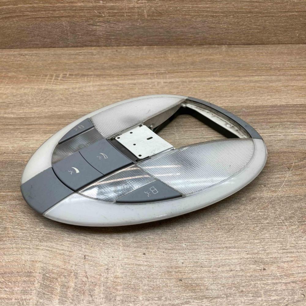 A2118202001 2JM008257 10  Interior lighting switch Mercedes-Benz E W211