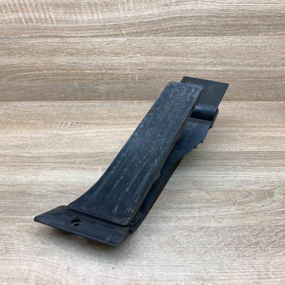 6772645 259160 10  Accelerator throttle pedal BMW 3 E90 E91