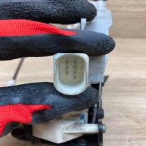 4F1837016   Front door lock Audi A6 S6 C6 4F