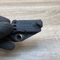 9643695780   Crankshaft position sensor Peugeot 407