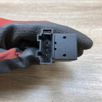 1J0945511A   Brake pedal sensor switch Skoda Favorit Forman (785)