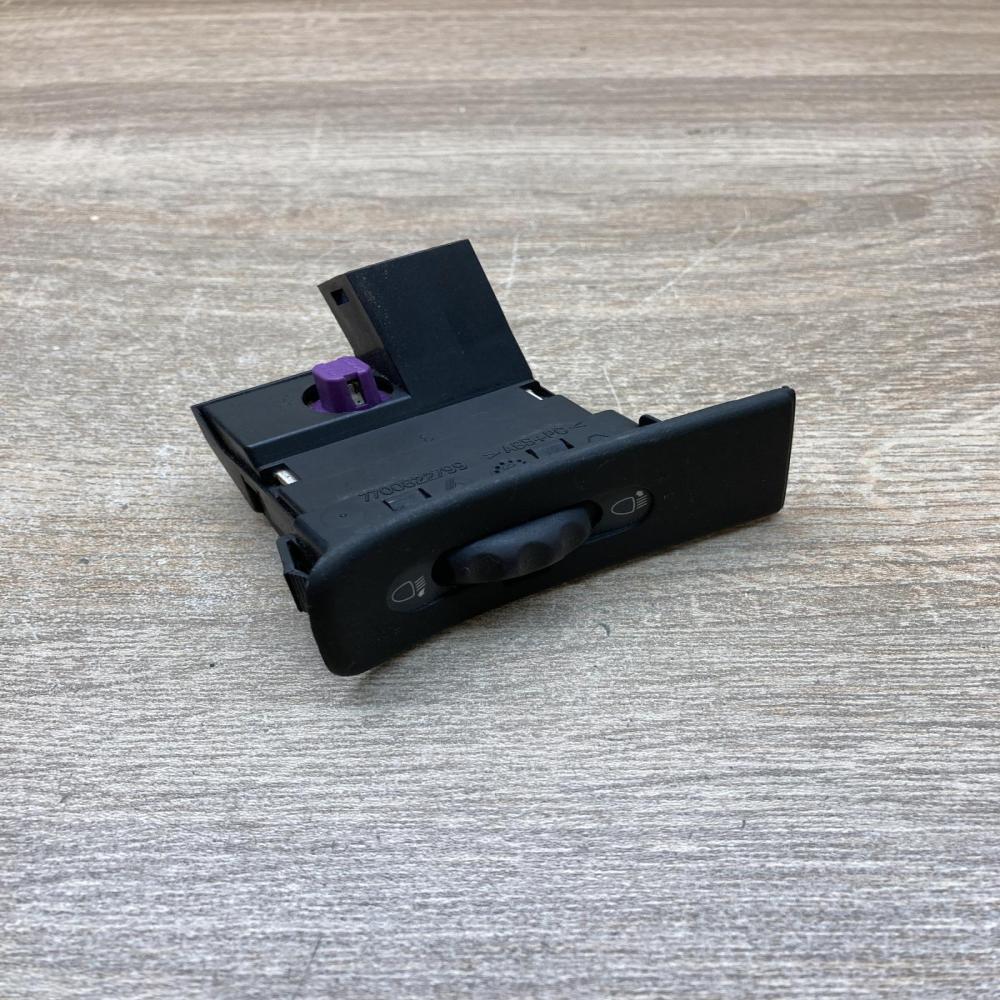 7700419690 7700822799  Headlight level height control switch Renault Laguna I