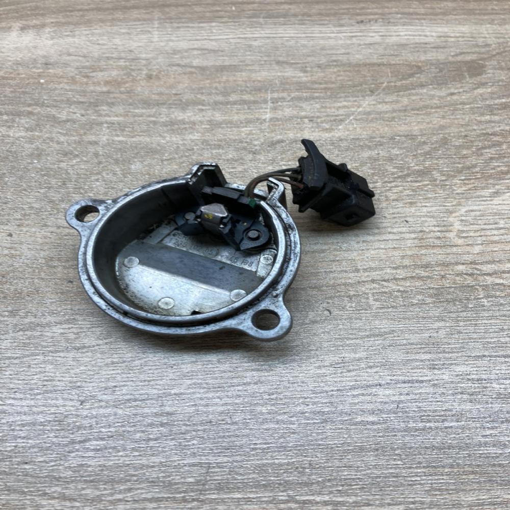 078905161A 0232101010  Crankshaft position sensor Audi A6 S6 C5 4B