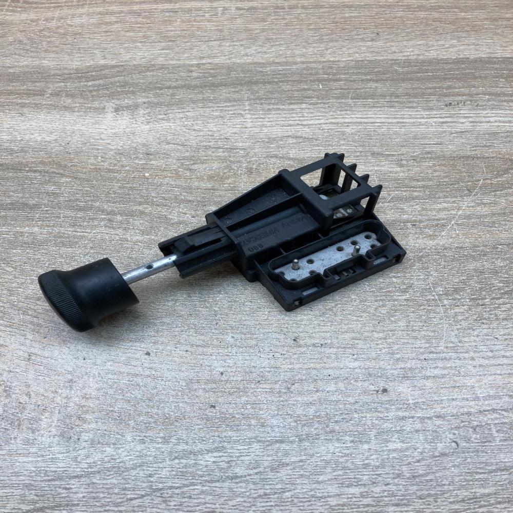8353504 3694  Fog light switch BMW 3 E36