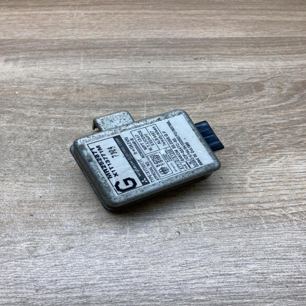MR252871 X1T13771M  Immobilizer control unit/module Mitsubishi Galant