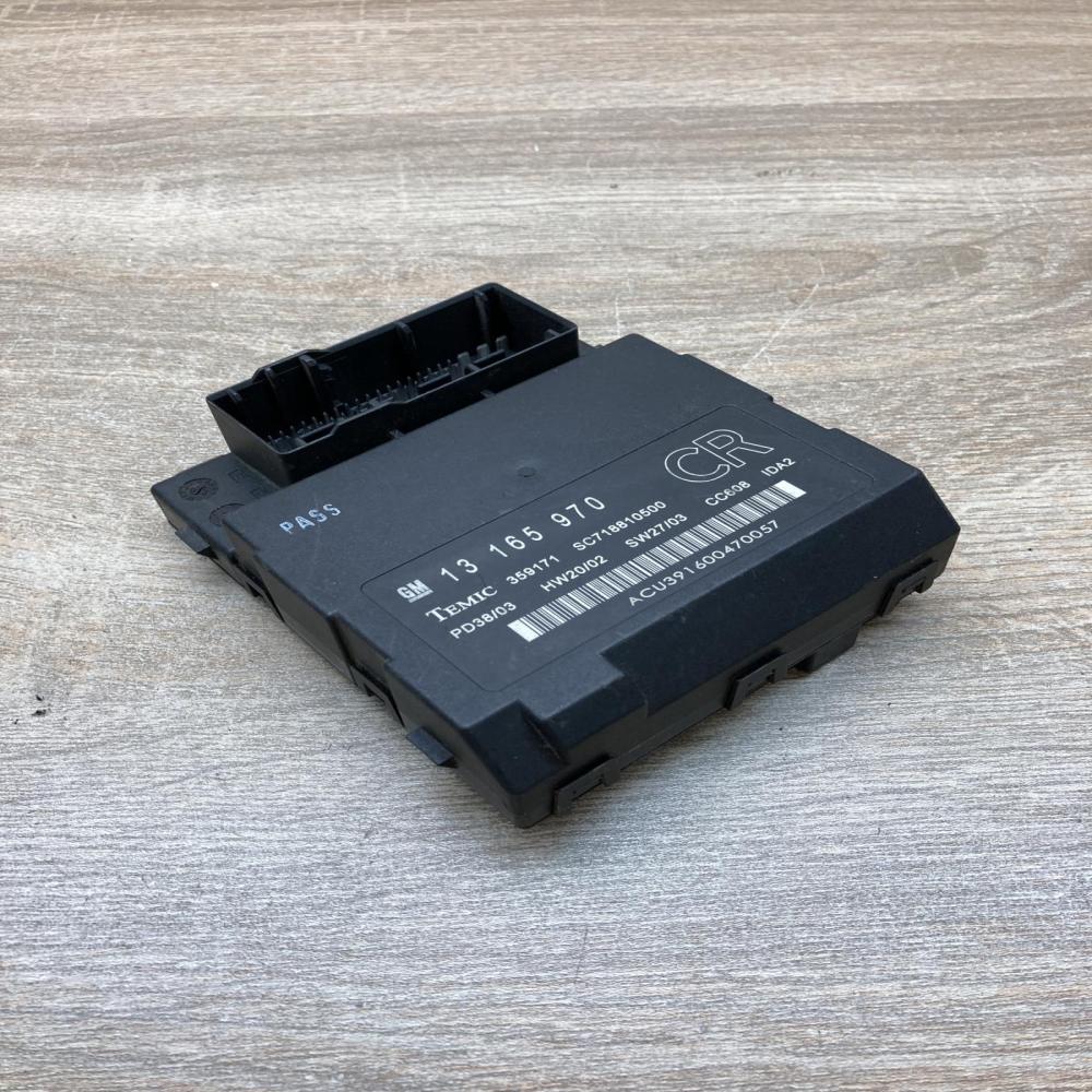 13165970 359171  Comfort/convenience module Opel Vectra C