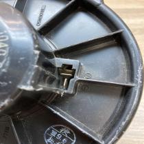 194000 1040   Heater fan/blower Mazda RX8