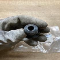 8200006502 8200269601  Engine compartment rubber Renault Master II