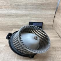 194000 1040   Heater fan/blower Mazda RX8