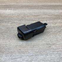 4616520 W739K  Headlight level height control switch Saab 9-5