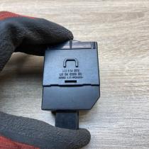 04000900 114072  Panel lighting control switch Mitsubishi Carisma