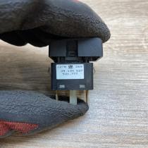 09134507 2278269  Air circulation switch Opel Vectra B