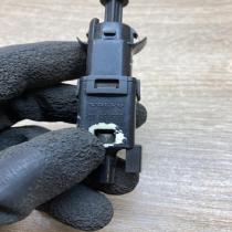 9146505   Brake pedal sensor switch Volvo S70  V70  V70 XC
