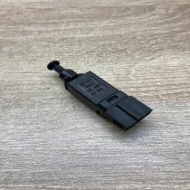 1H0927189A   Brake pedal sensor switch Volkswagen Polo III 6N 6N2 6NF