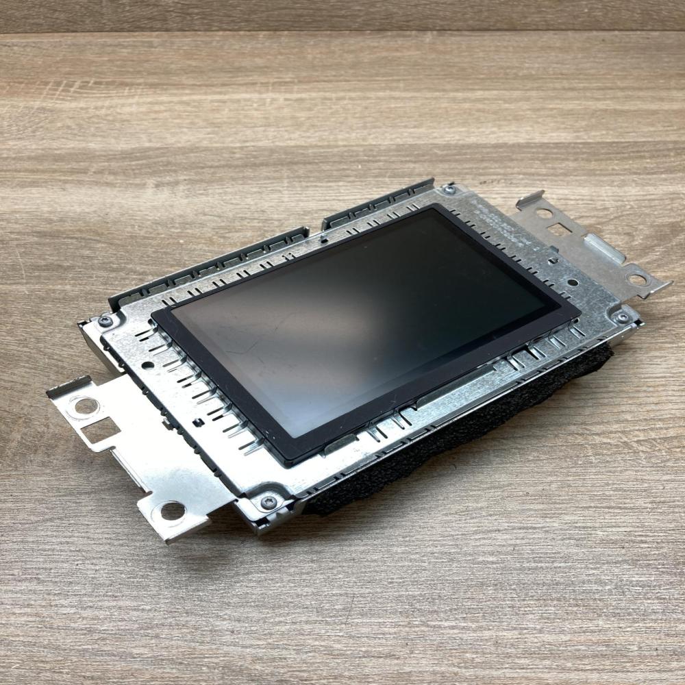 31427005 7505800022  Head up display screen Volvo V60