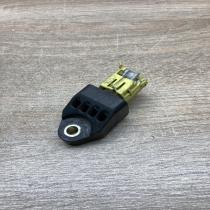 98231FG000 76165YQ45  Airbag deployment crash/impact sensor Subaru Forester SH