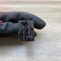 3B0959621C   Windscreen/window heater switch Volkswagen PASSAT B5