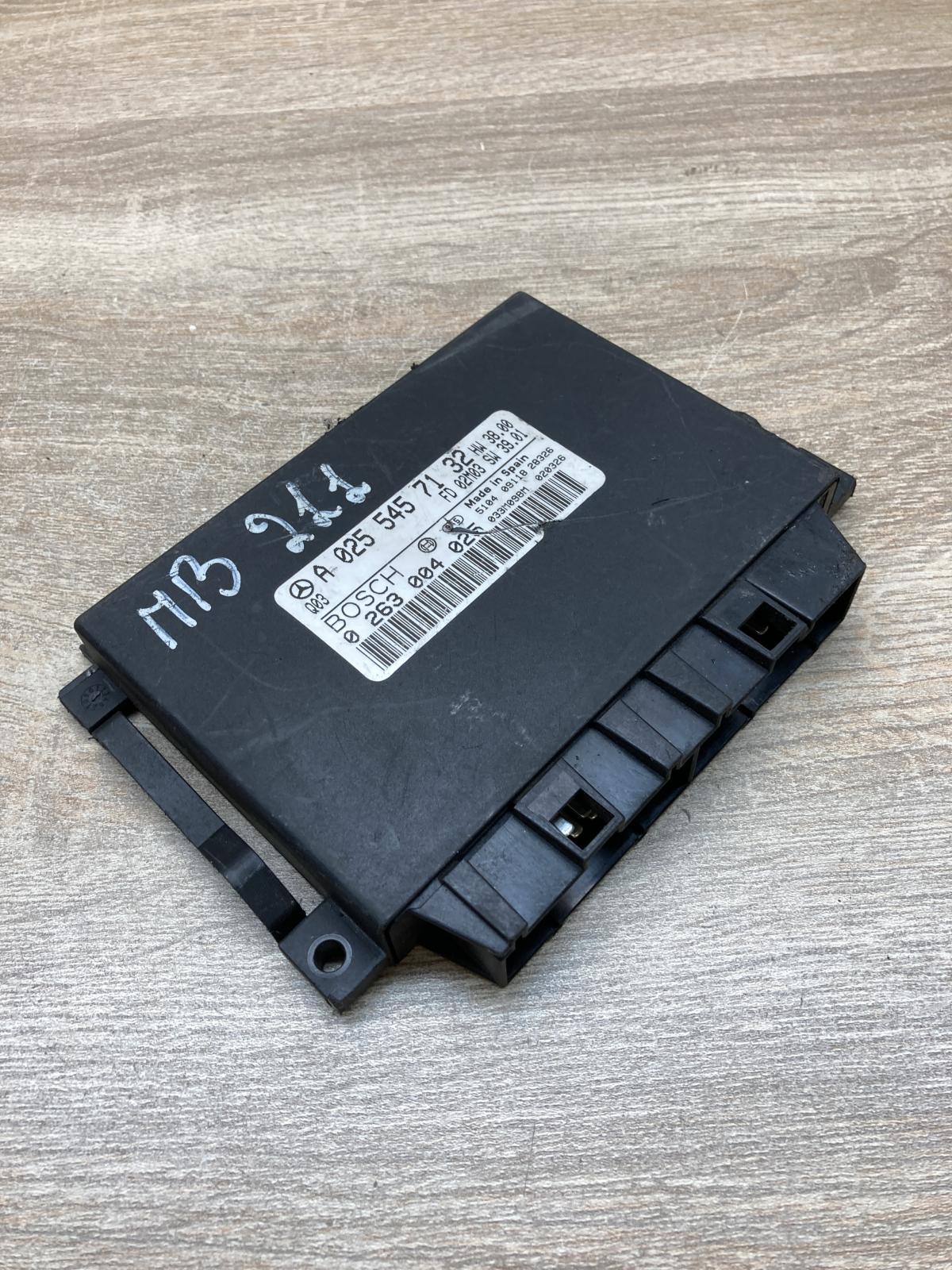A0255457132 0263004025  Parking PDC control unit/module Mercedes-Benz E W211