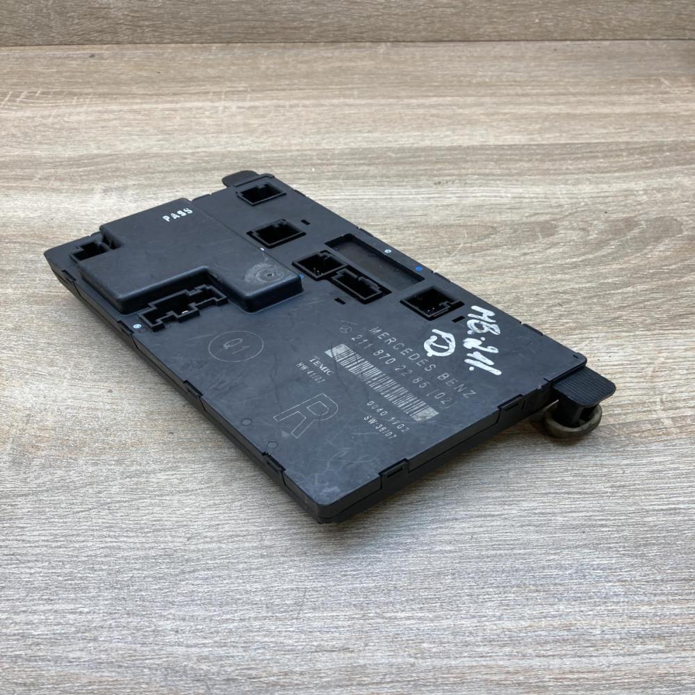2118702285 00401702  Door control unit/module Mercedes-Benz E W211