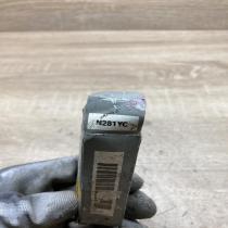 7700724821 N281YC  Spark plug Renault Clio I