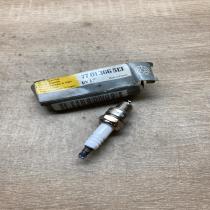 7701366513   Spark plug Renault 12