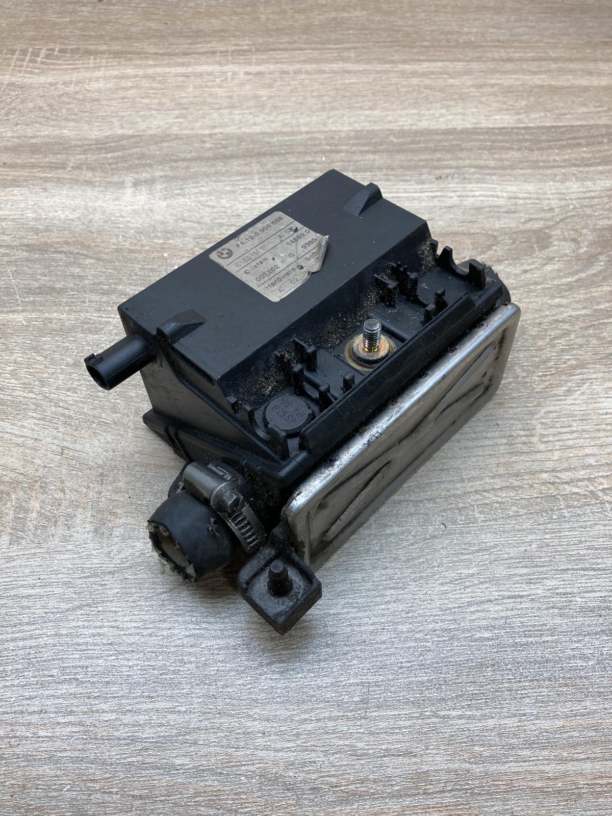 6904668 148890  Coolant heater BMW 3 E46