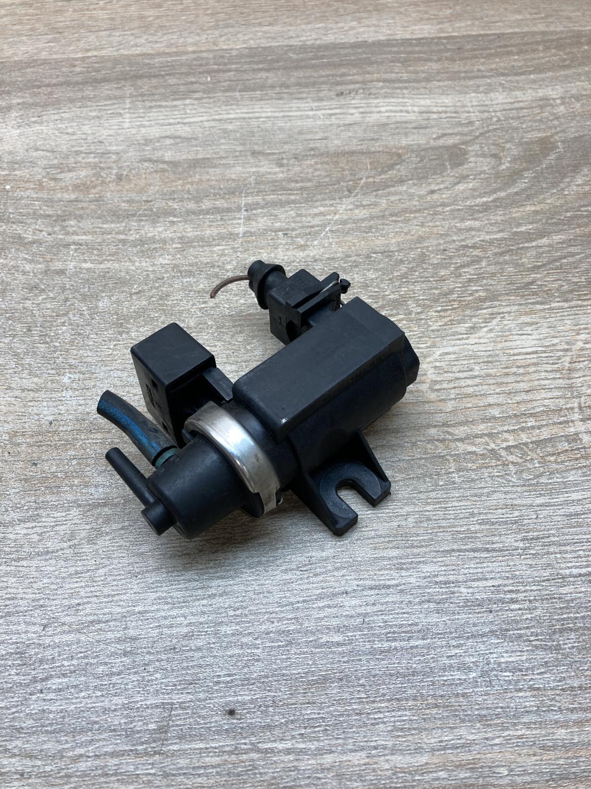 2247906 72279600  Turbo solenoid valve BMW X5 E53
