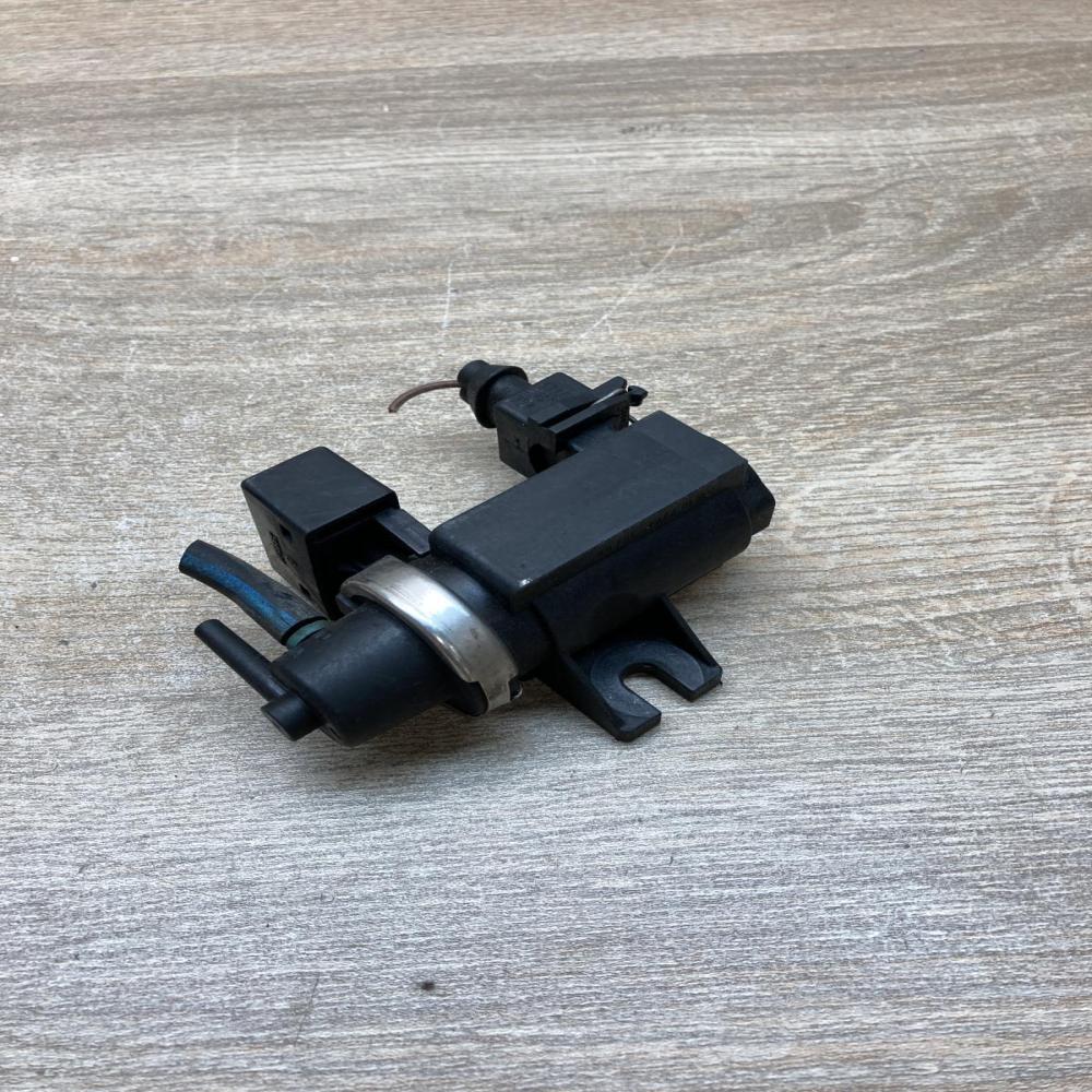 2247906 72279600  Turbo solenoid valve BMW X5 E53
