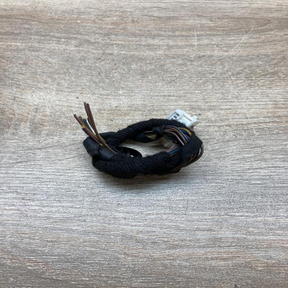 6954524 1718547  Plug wire BMW 5 E60 E61