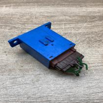 02495 1494  Central locking relay Citroen Xantia