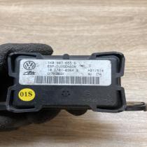 1K0907655D 101701 03643  ESP acceleration yaw rate sensor Audi A3 S3 8P
