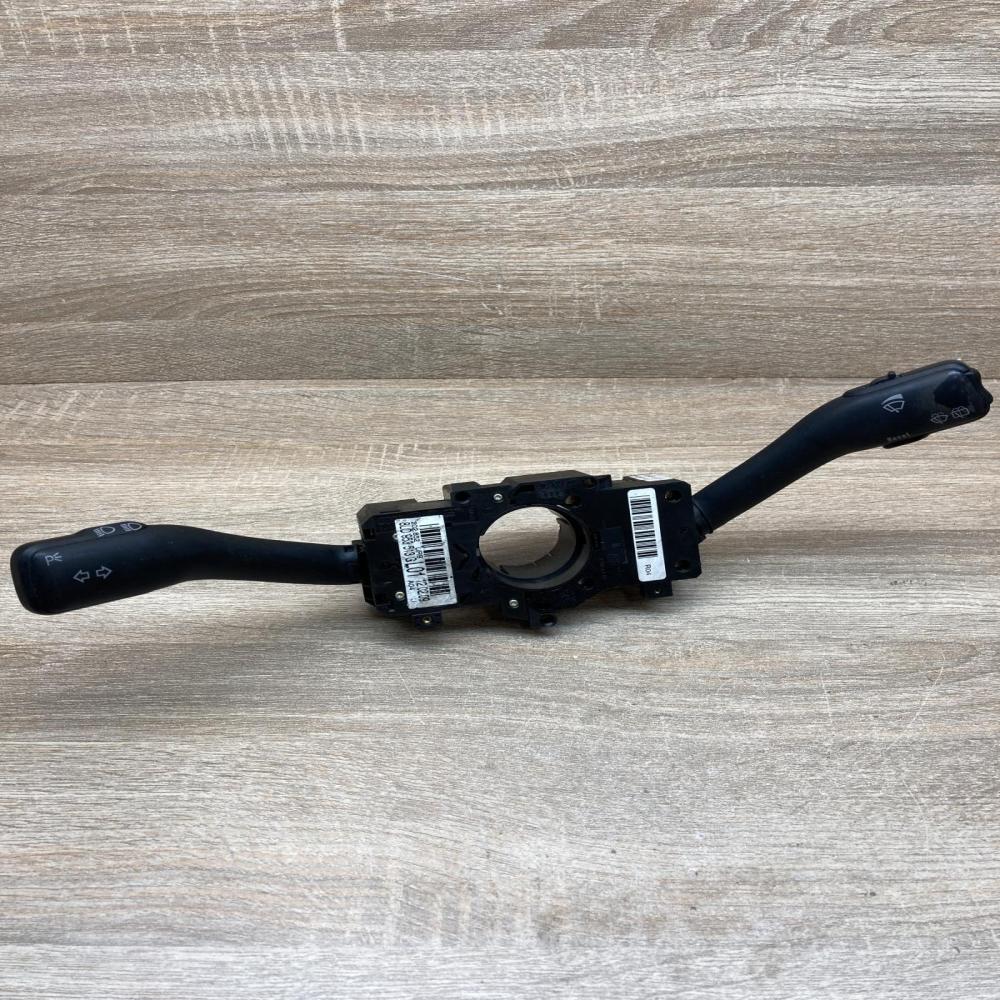 8L0953513G 4B0953503H  Wiper turn signal indicator stalk/switch Seat Toledo II (