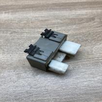 808999 899995000  Coolant fan relay Volvo S40, V40