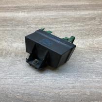 9639912580 51299011  Glow plug pre-heat relay Peugeot 307
