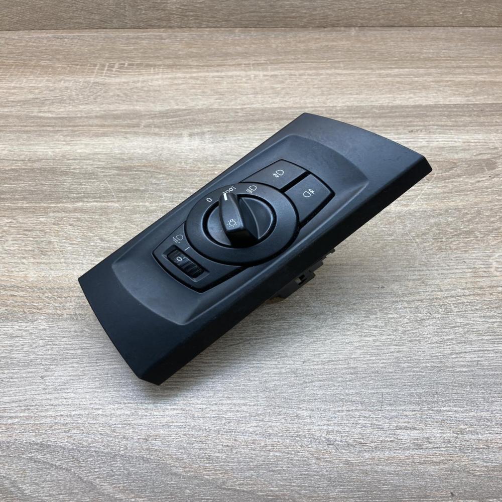 6932794 140426  Light switch BMW 1 E82 E88