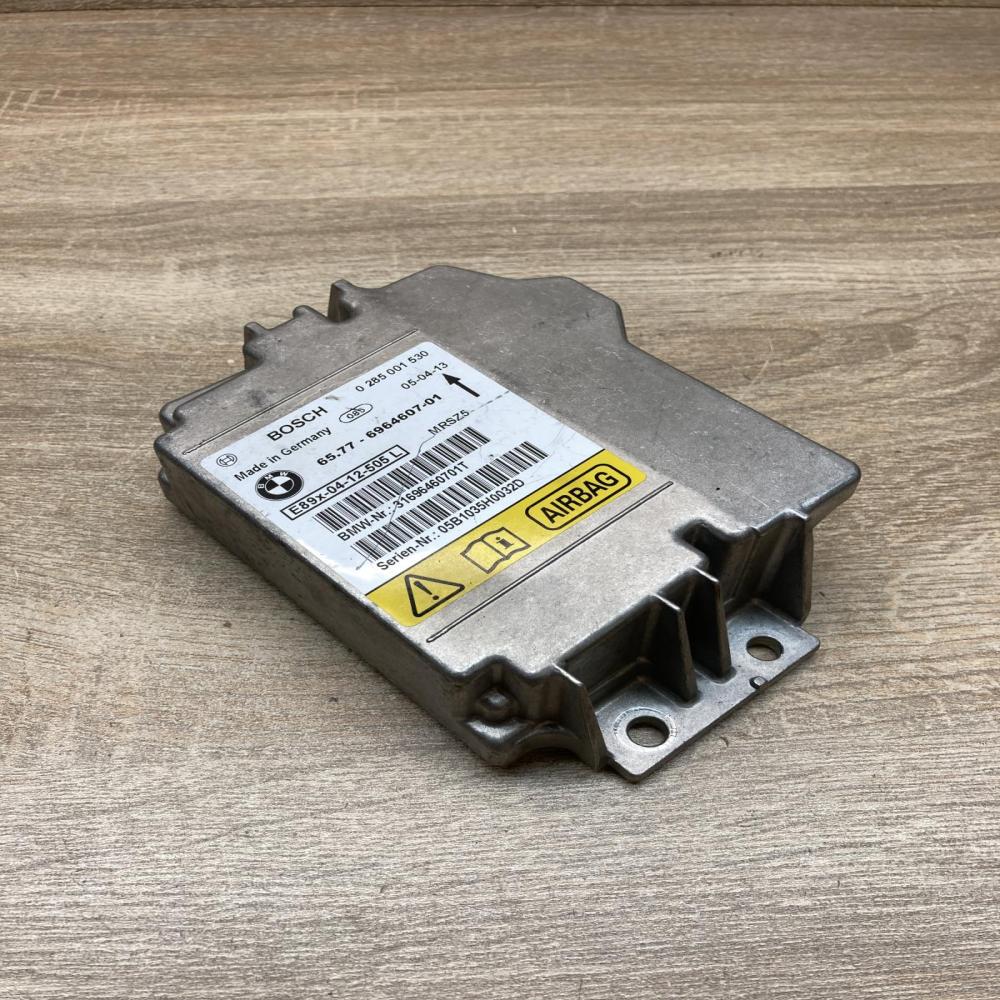 6964607 0285001530  Airbag deployment crash/impact sensor BMW 1 E81 E87