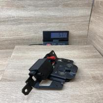 7057364   Tailgate/trunk/boot lock/catch/latch BMW 3 E46