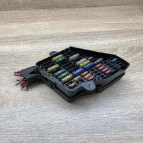 8D2941824   Fuse module Audi A6 S6 C6 4F
