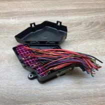 8D2941824   Fuse module Audi A6 S6 C6 4F