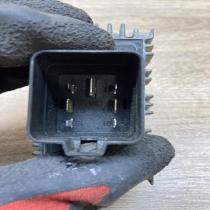 90508974 51299001  Glow plug pre-heat relay Opel Vectra B