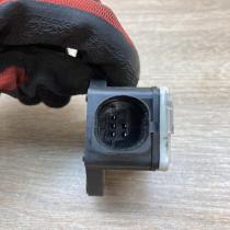 8E0907637B   Yaw turn rate sensor Audi A6 S6 C6 4F